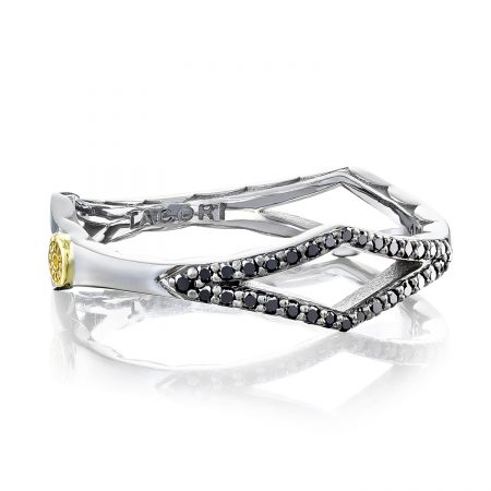Pavé Peak Ring